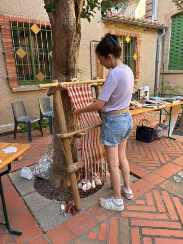 Démonstration de tissage néolithique