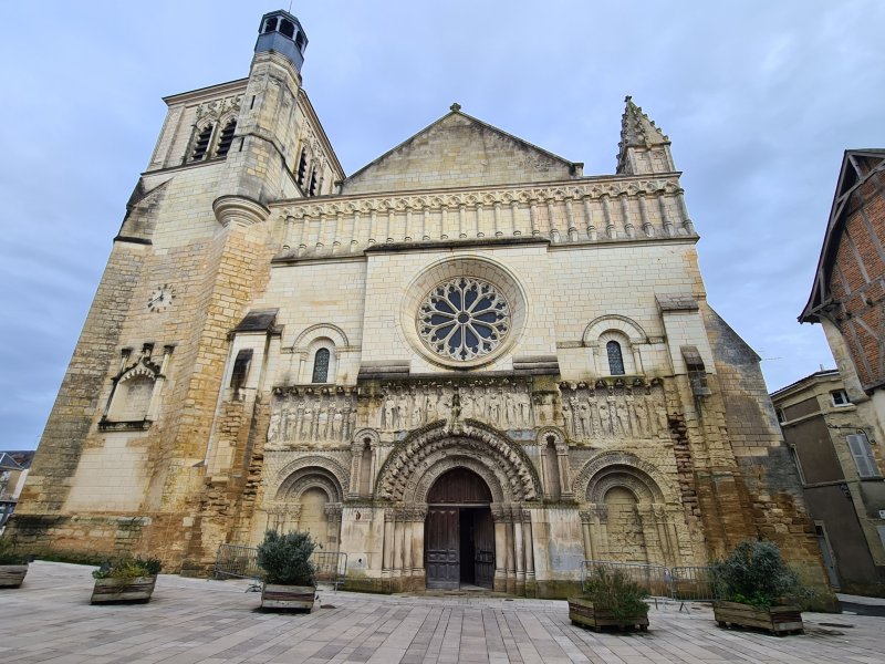 Visite libre de l'église Saint-Médard