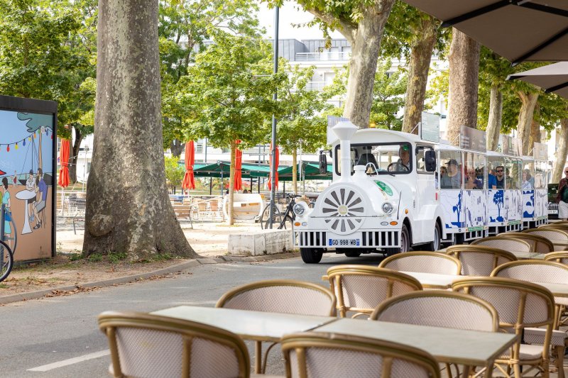 Petit train : Laissez-vous conter le centre historique d'Angers