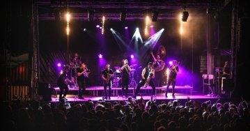Soirée de lancement du Théâtre Astrée avec la fanfare LGMX en plein air !