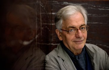 Enregistrement en direct d’une émission de radio avec celles et ceux qui ont été marqués par le cinéaste militant Jean-Pierre Thorn