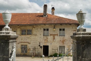 Visite de l'ancienne Maison de justice du Bizot