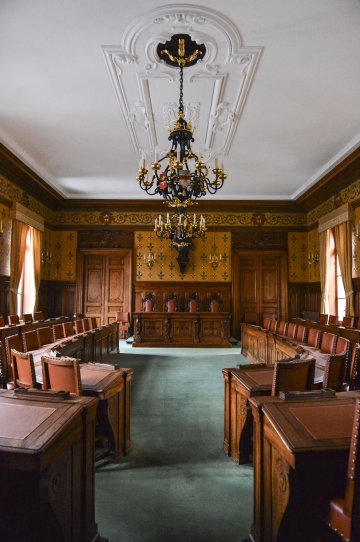 Après-midi découverte : les coulisses de la préservation du patrimoine, dans la salle historique du Conseil Général du Pas de Calais.