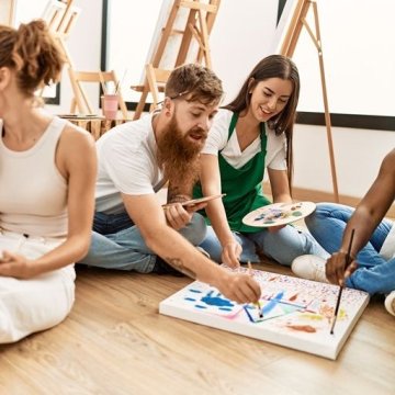 Atelier artistique : explorer la joie