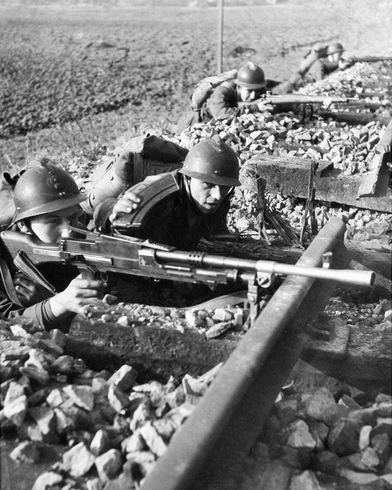 Jean-Gabriel Séruzier, photographe-reporter durant la 
Seconde Guerre mondiale