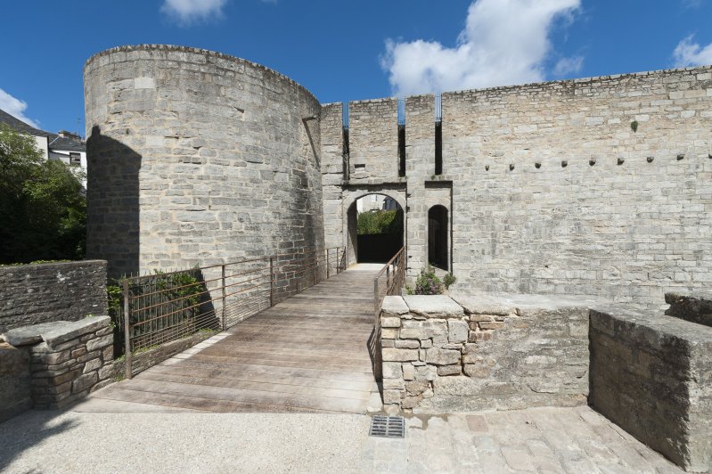 Parcours sur les remparts : De porte en porte