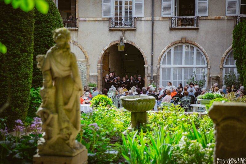 Musique et Danse à l'Hôtel Maleteste