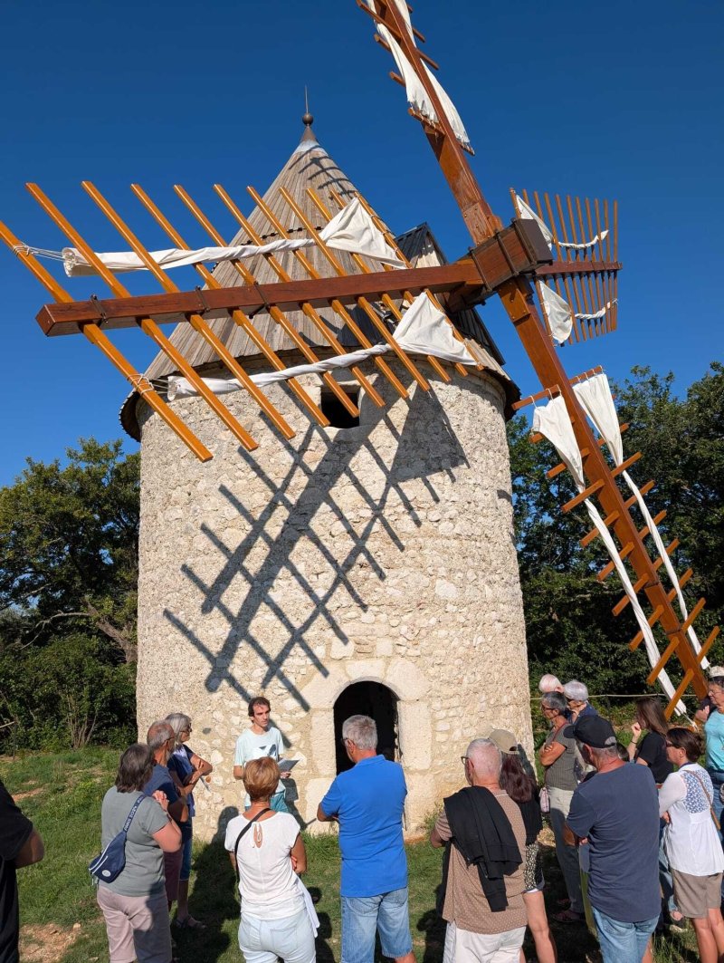 Visite du Moulin de Beauvert - par les Amis du Vieux Donzère.