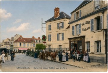 Exposition "Empreintes du temps, Chantilly par les cartes postales"