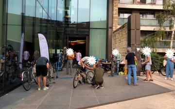 Atelier d'auto-réparation de vélo avec Cyclocube