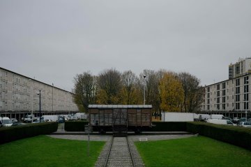 Qui raconte la ville ? Récits, mémoires et transformations des territoires