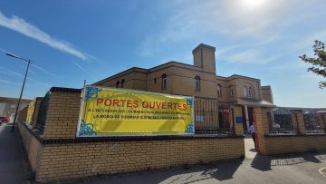 PORTE OUVERTE DE LA MOSQUÉE SOUNNAH DE PETITE-SYNTHE