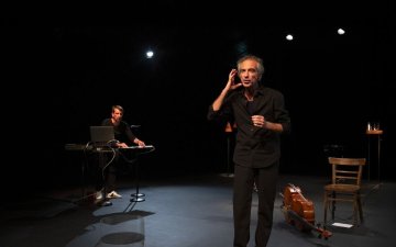 Théâtre : La Prédiction des oscillations