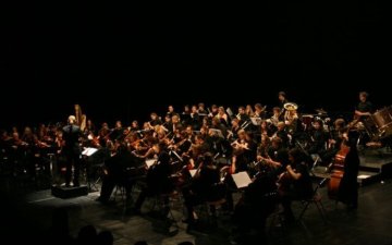 Boléro de Ravel / Casse Noisette / Le Lac des Cygnes / L’Arlésienne de Bizet (extraits)