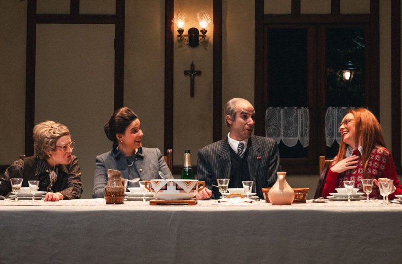 Le Dîner chez les Français de V. Giscard d’Estaing