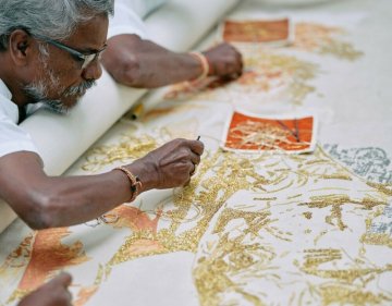 « Lesage, 100 ans de mode et de décoration » : l'exposition anniversaire de la Maison de broderie Lesage