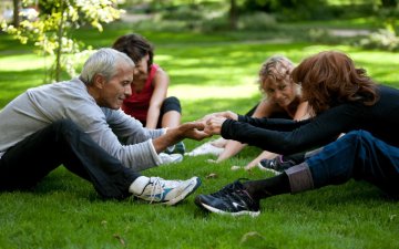 Sport seniors en plein air : Fitness, cardio et renforcement musculaire au Square Charles Hermite