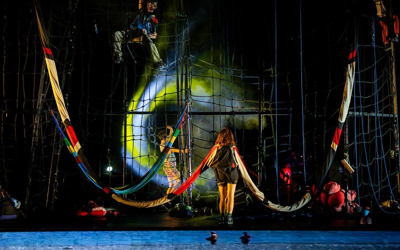 NERÓ_UNA PUTA HISTORIA DE AMOR, ou revisiter l'amour par la grimpe au Théâtre Silvia Monfort