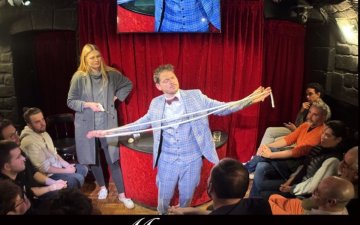 Un cocktail magique avec Maxence Vire au Théâtre Le Double Fond