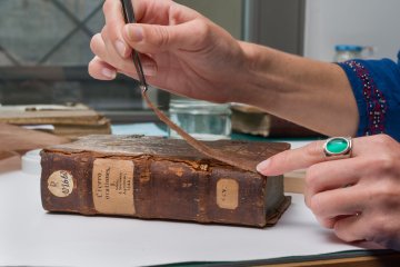 L’atelier de restauration de la Bnu