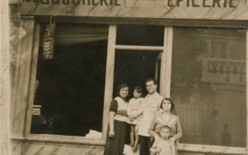 Visite guidée de l'exposition "Histoire des Juifs de la banlieue du nord-est parisien" en présence des commissaires