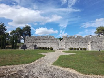 ANTIQUE TASCIACA  : site des Mazelles en visite libre