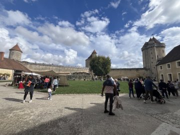 Initiation à l'enluminure avec Le Manoir aux Histoires