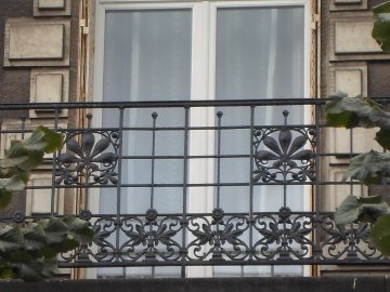 Autun des façades classiques à l’Art Déco.