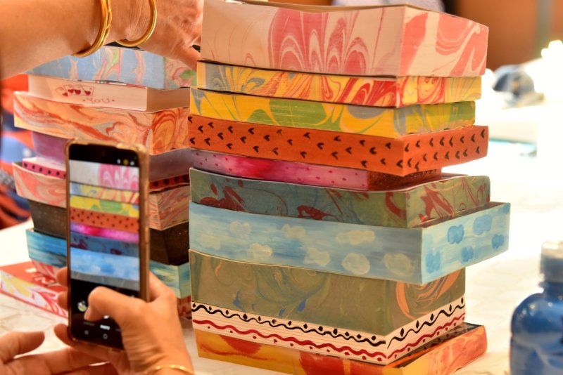 Atelier « Décors sur tranches : les livres font leur show ! »