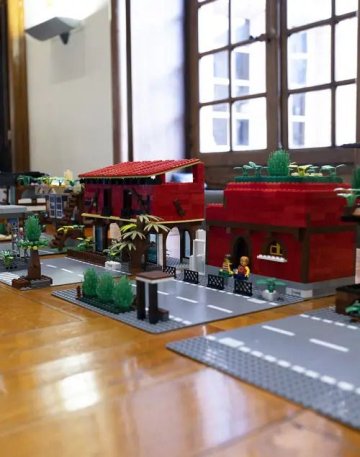 Concours de construction Brickmaster avec "la Rue Brique"