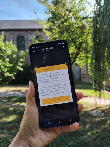 Jeux et parcours extérieurs ludiques sur smartphone