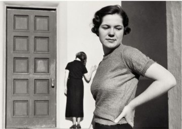 Visite pour les enseignant.es de l'exposition "L'espace entre nous" au BAL