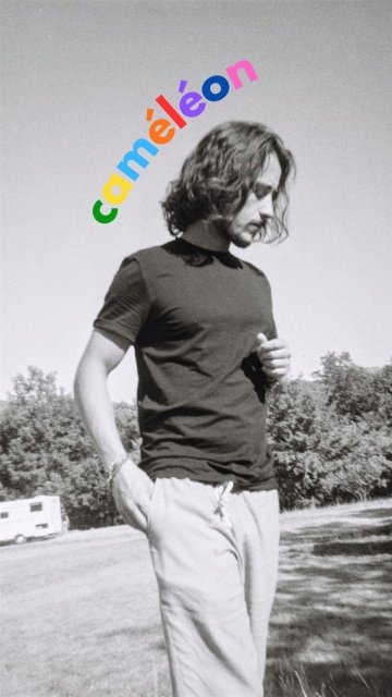 Raphaël Cohen dans Caméléon
