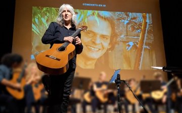 Tania Chagnot dans le Concerto en Si de Roland Dyens