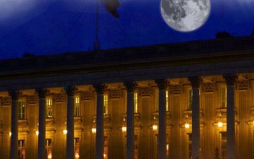 Enquête immersive à l'Hôtel de la Marine : La Nuit des Revenants