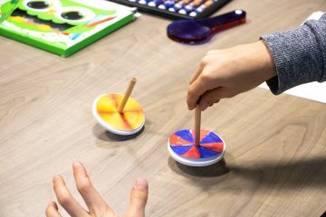 Les petits labos / Joue avec les couleurs !