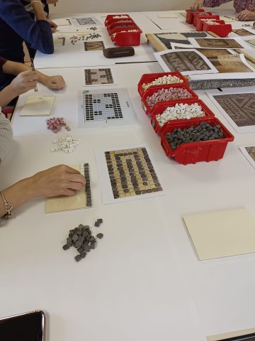 Une mosaïque en famille