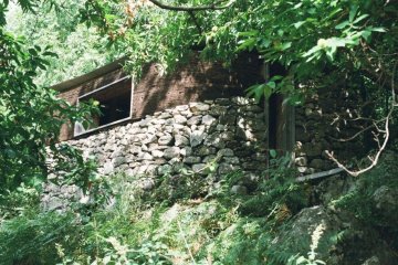 À quoi tenons-nous ? Où sont nos refuges ? Balade d’architecture moderne et contemporaine en Lozère
