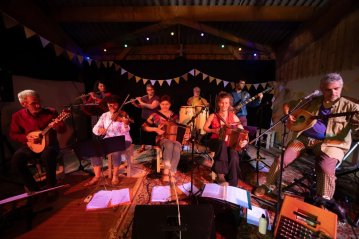 Bal Folk avec Les Coquecigrues avec initiation