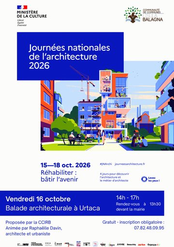 Balade architecturale au cœur du village d'Urtaca