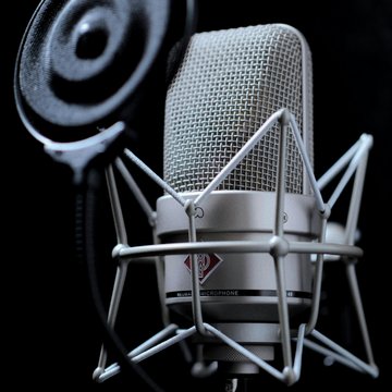 Atelier de création de podcast avec Karine Pollien à la Bibliothèque de la Cité