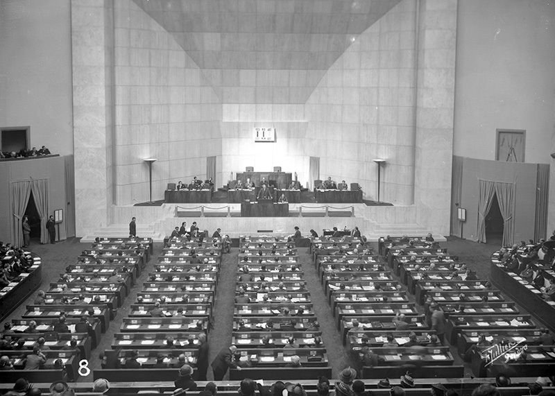 "Belle du Seigneur" à "The Deal": la Genève internationale, un théâtre du monde?