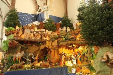 Noëlies : sentier des crèches
