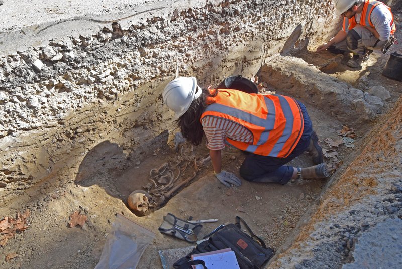 LE CIMETIÈRE OUBLIÉ DE FERRIÈRES