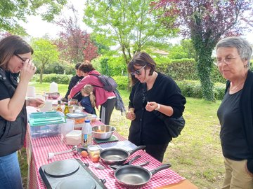 Cuisine de rue au jardin partagé du CS Bagatelle