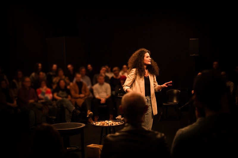 Les Clairvoyantes I Compagnie Yvonne III