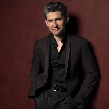 A White Christmas
with Matt Dusk