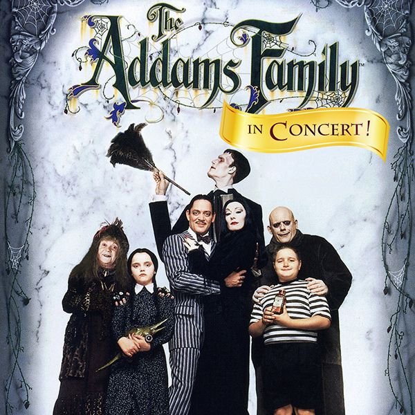 Cfm Interpretation La Famille Addams - Victoria Hall - By Night
