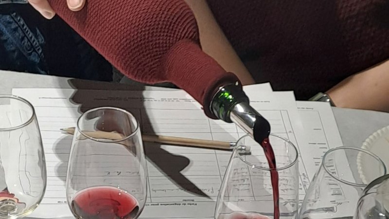 Atelier œnologie au Fanal - Histoire viticole et gastronomique du Bergeracois