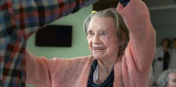 Une jeune fille de 90 ans (Ciné de Poche)